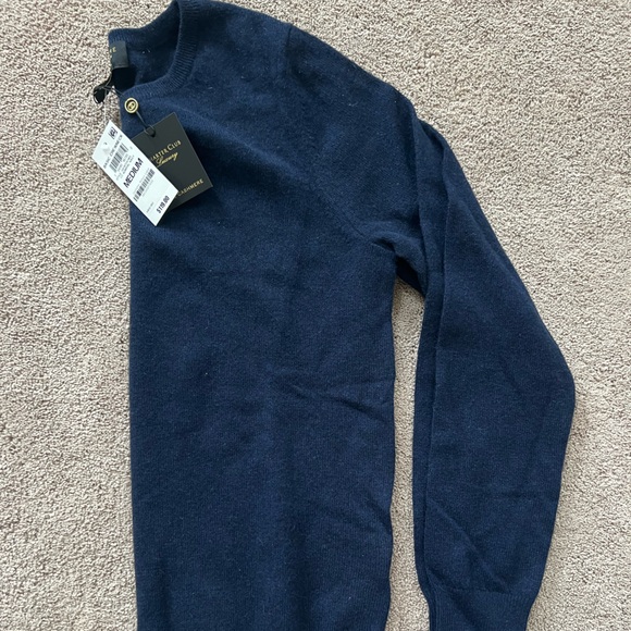 Charter Club Luxury Cashmere Sweater in Deep Blue - Picture 2 of 3